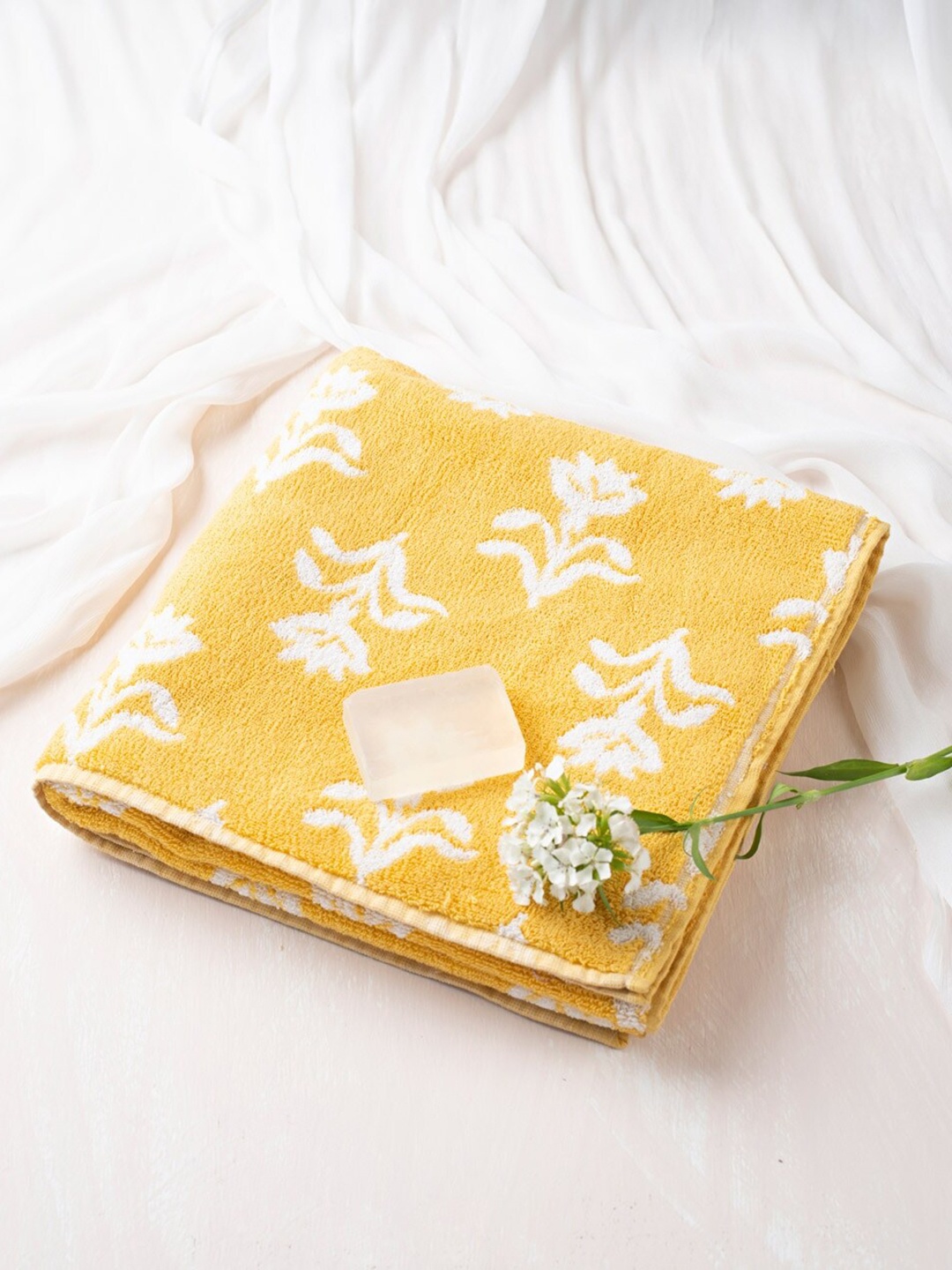 

Fabindia Vikal Yellow & White Printed Cotton 570 GSM Durable Bath Towel