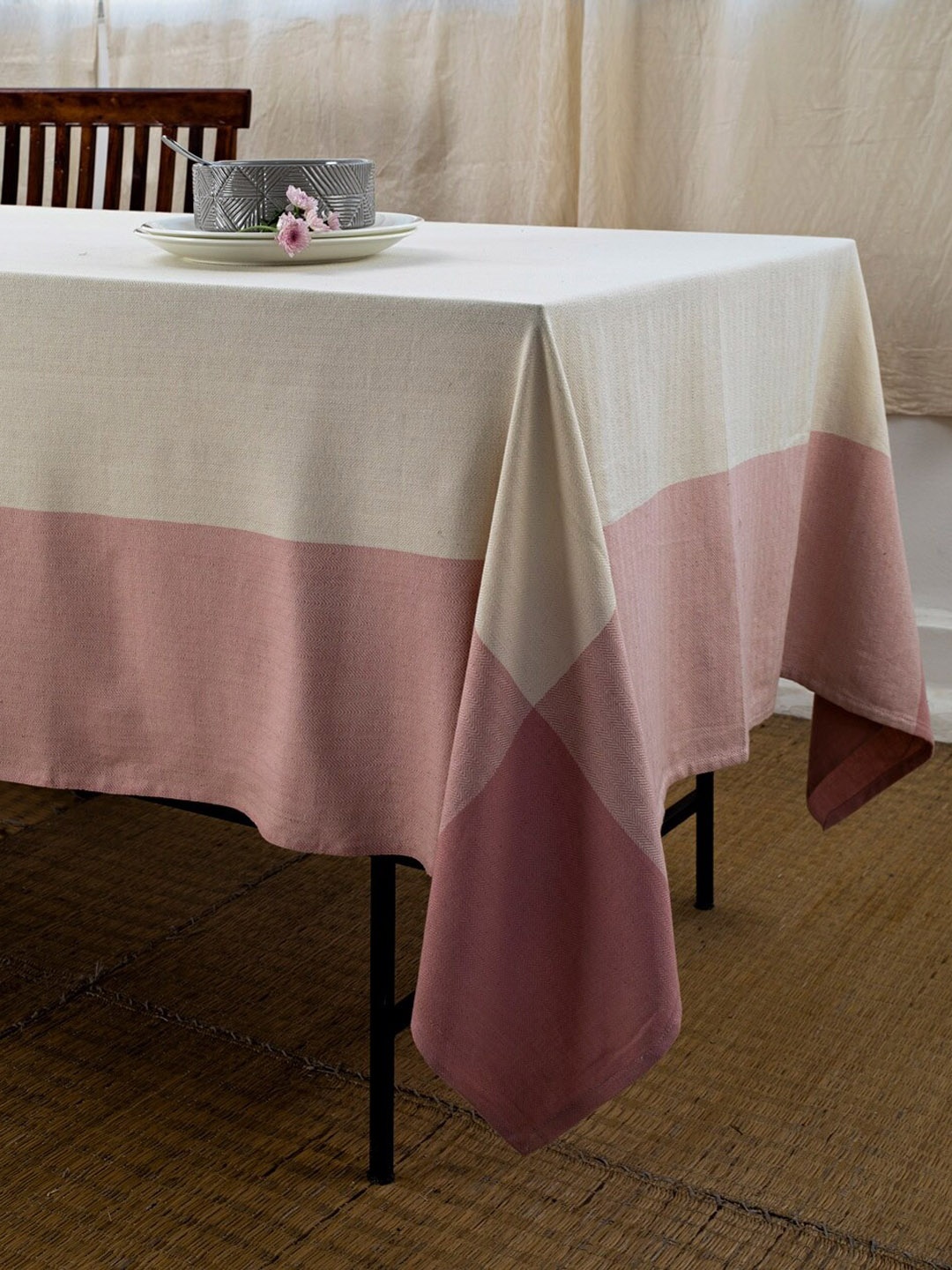 

Fabindia Adesh Pink 8 Seater Cotton Table Cover