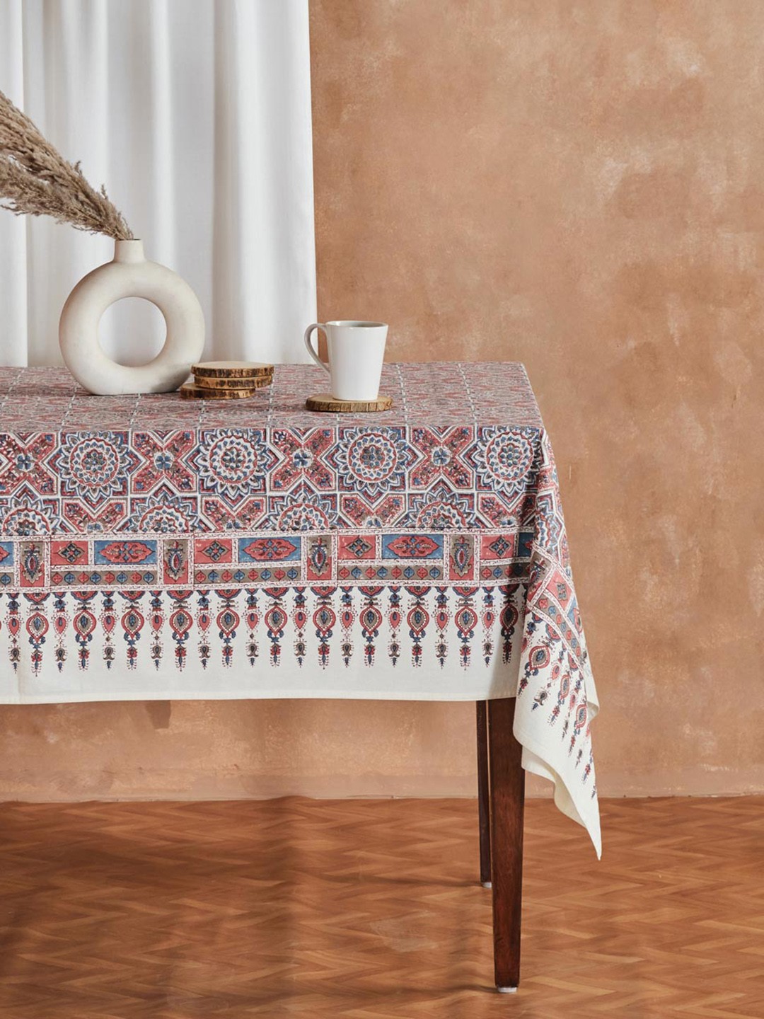 

Fabindia Pink & White Printed Cerise Ilyana Cotton 6-Seater Table Cover