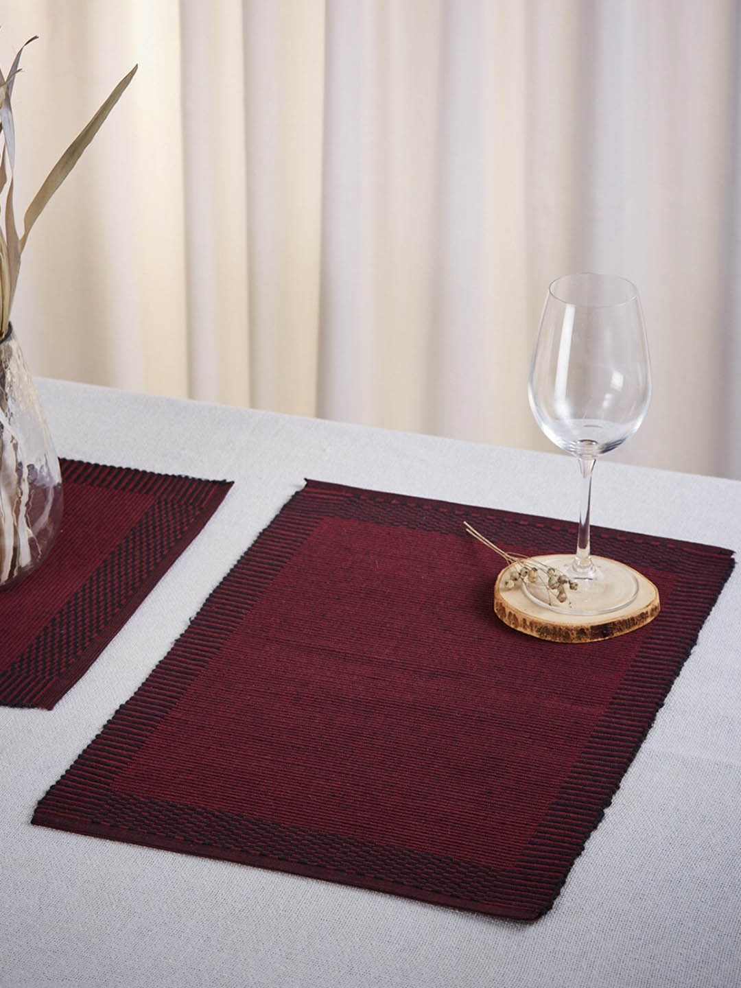 

Fabindia aroon 6 Pieces Patterened Cotton Table Placemats, Maroon