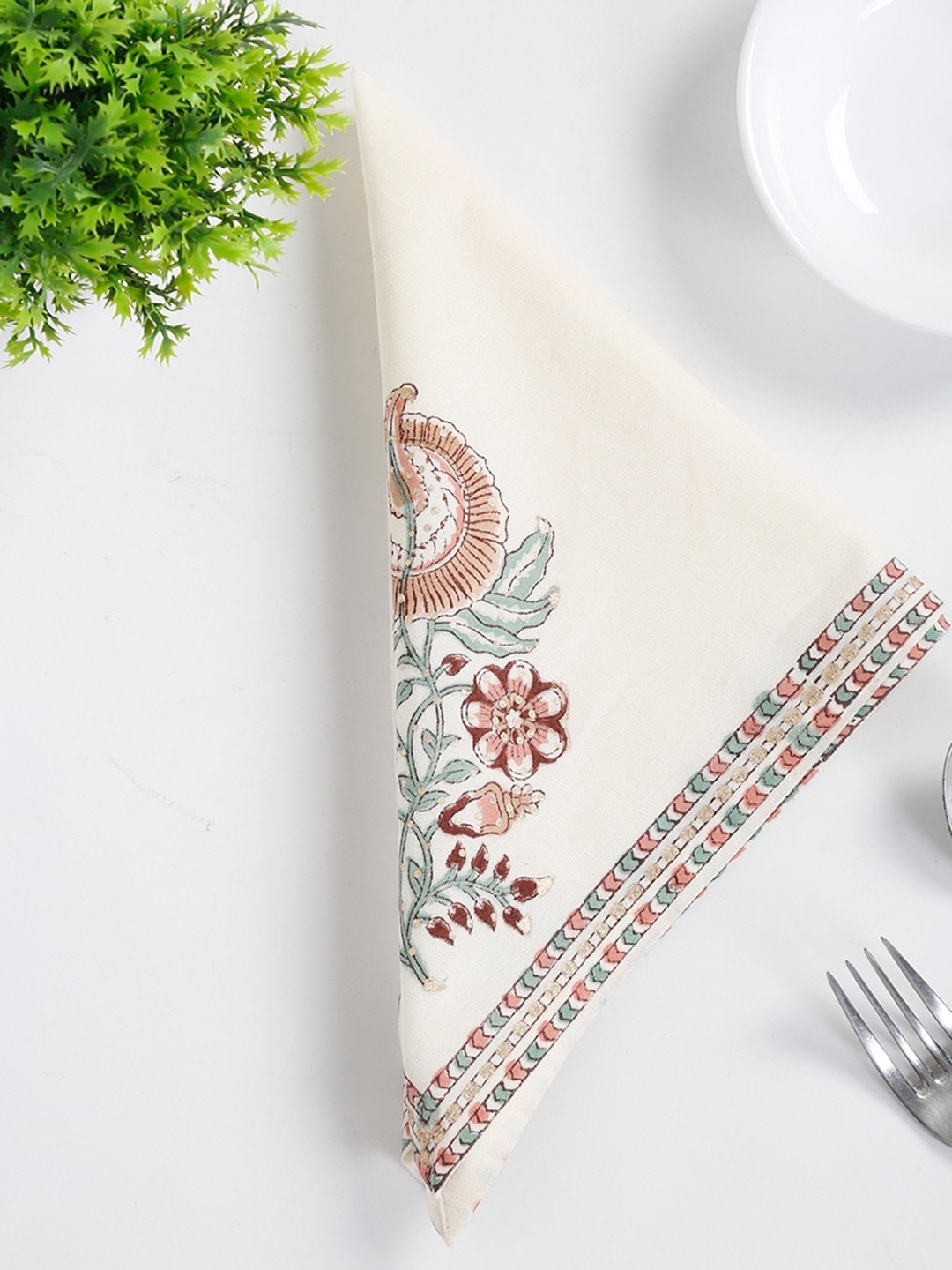 

Fabindia Cream 6 Pieces Printed Cotton Table Napkins