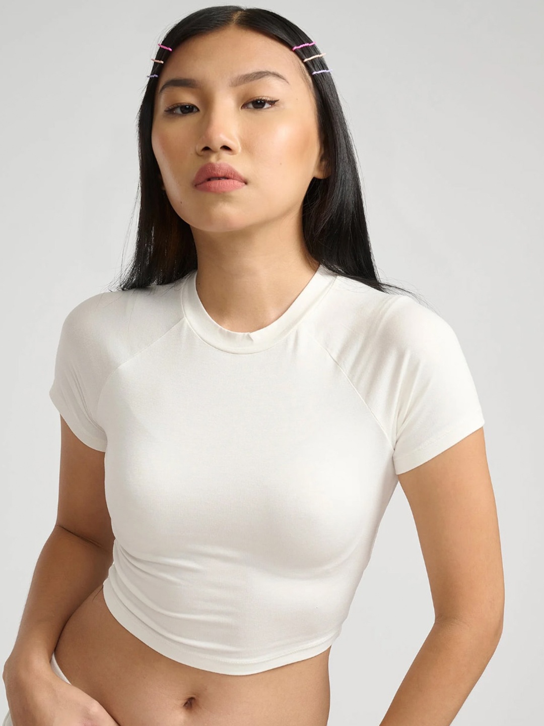 

Bonkers Corner White Raglan Sleeves Crop Fitted Top