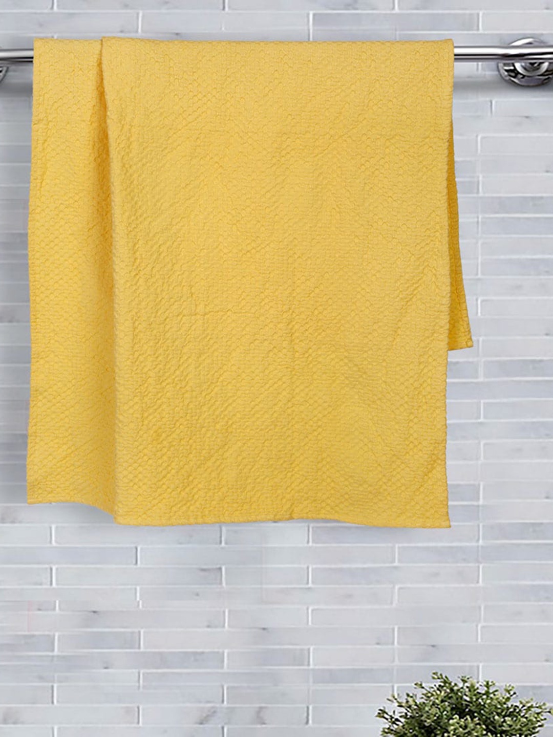 

Fabindia Yellow Textured Hamam Cotton Bath Towel