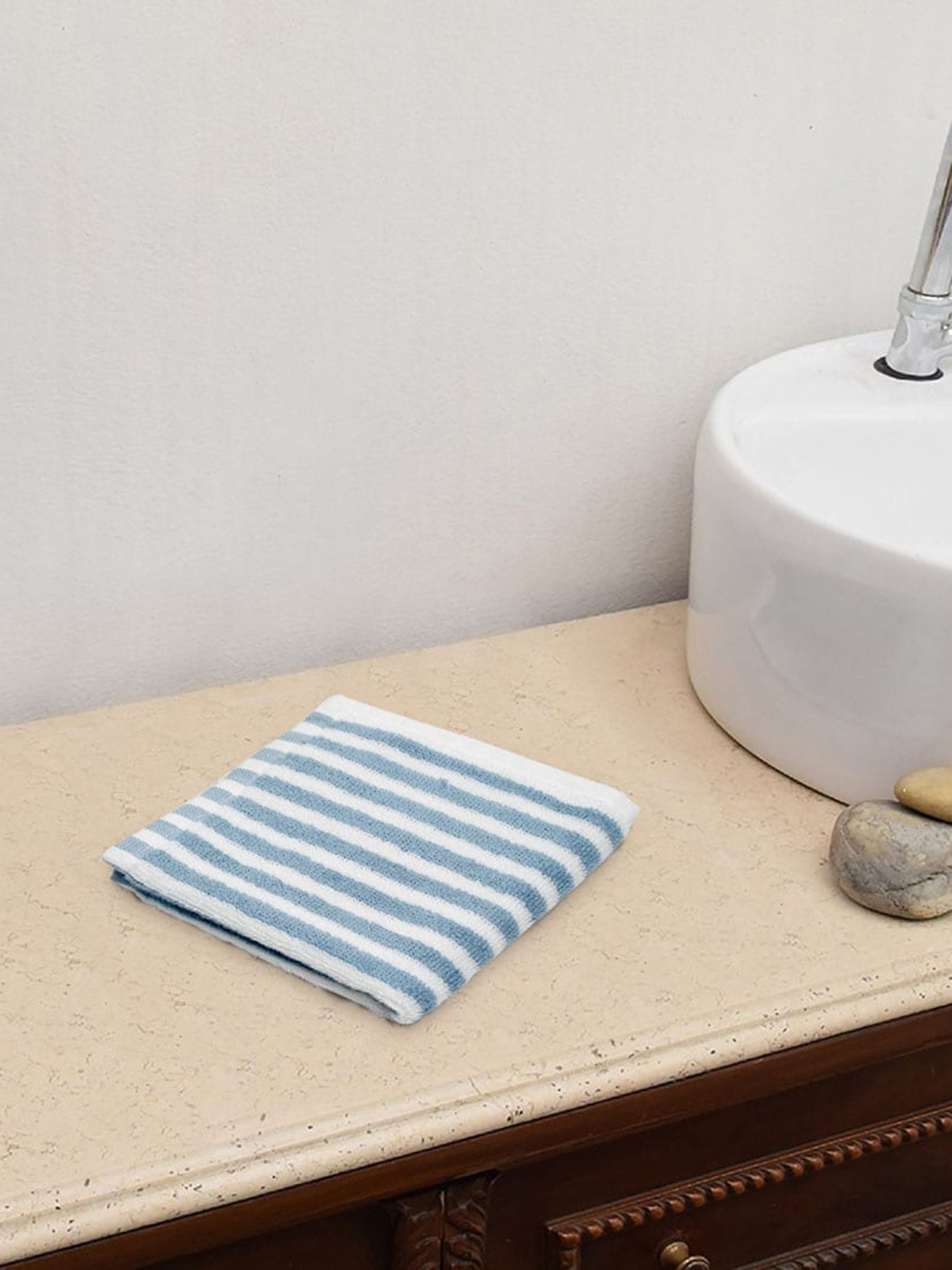 

Fabindia Giza Blue and White Striped 550 GSM Cotton Large Bath Towel
