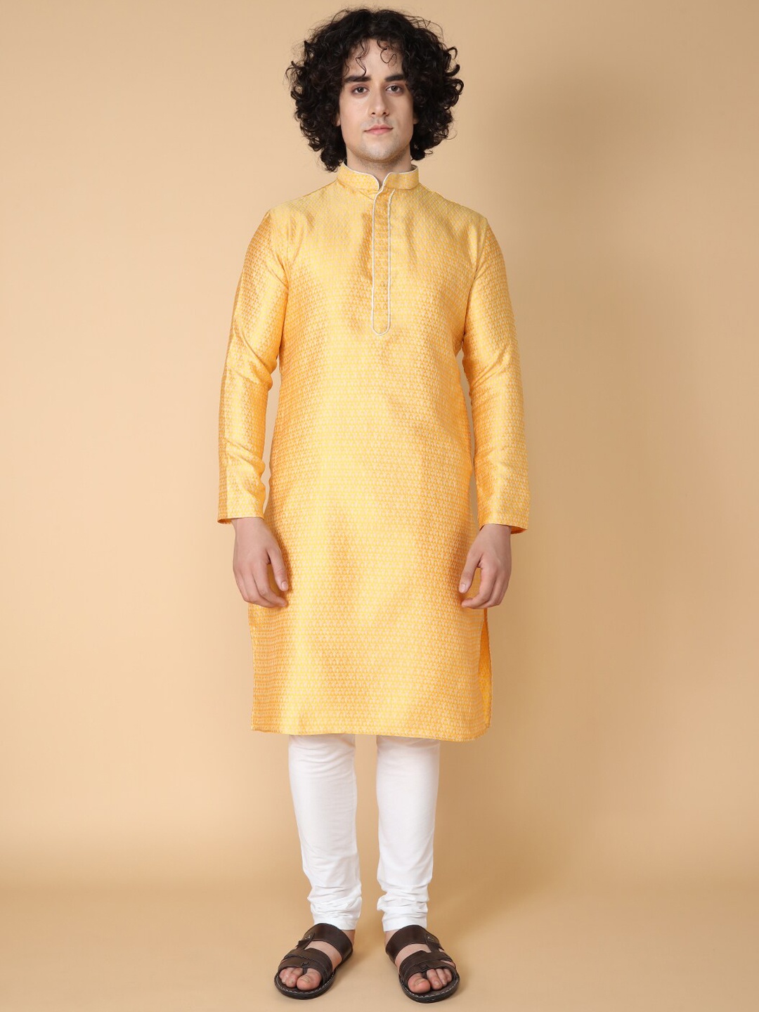 

TABARD Woven Design Zari Mandarin Collar Kurta, Yellow