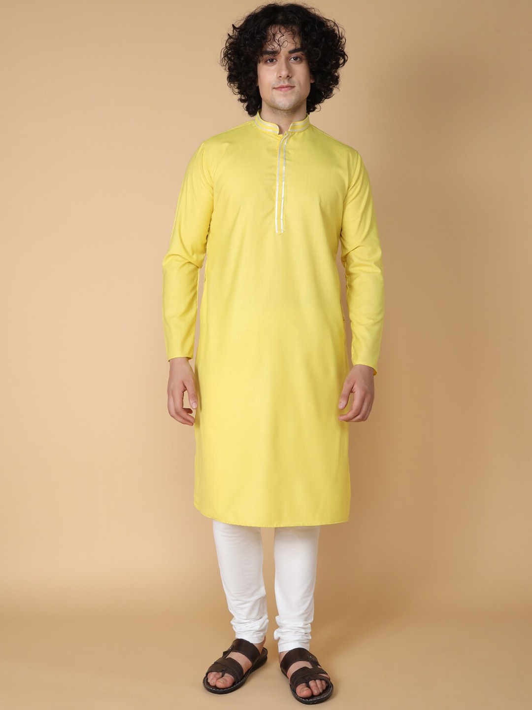 

TABARD Mandarin Collar Gotta Patti Cotton Kurta, Yellow