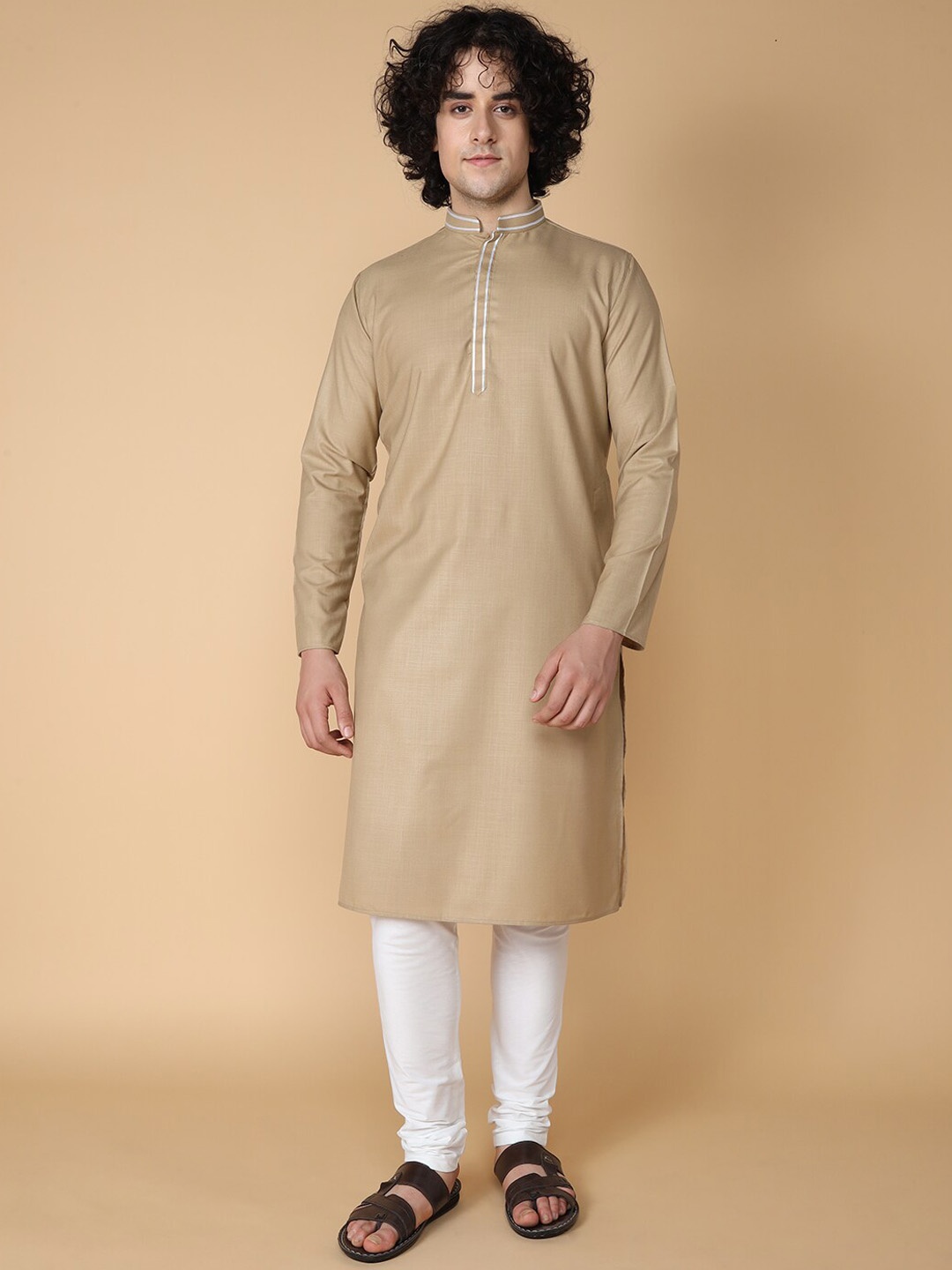 

TABARD Men Mandarin Collar Cotton Kurta, Beige