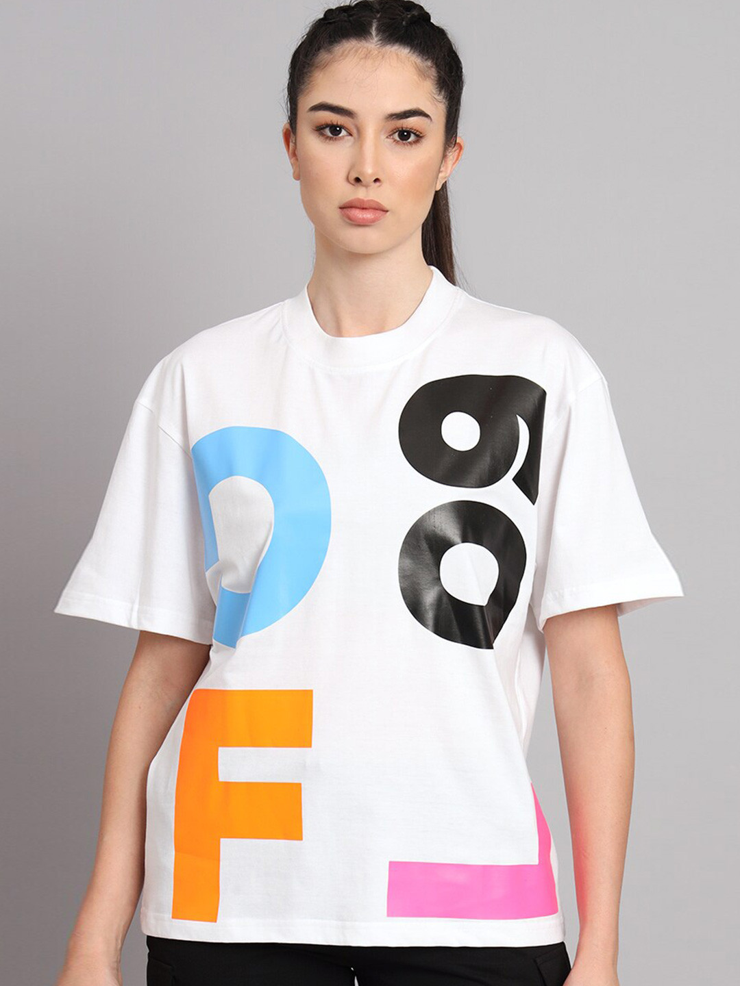 

GRIFFEL Typography Printed Drop Shoulder Sleeves Cotton Oversized T-shirt, White