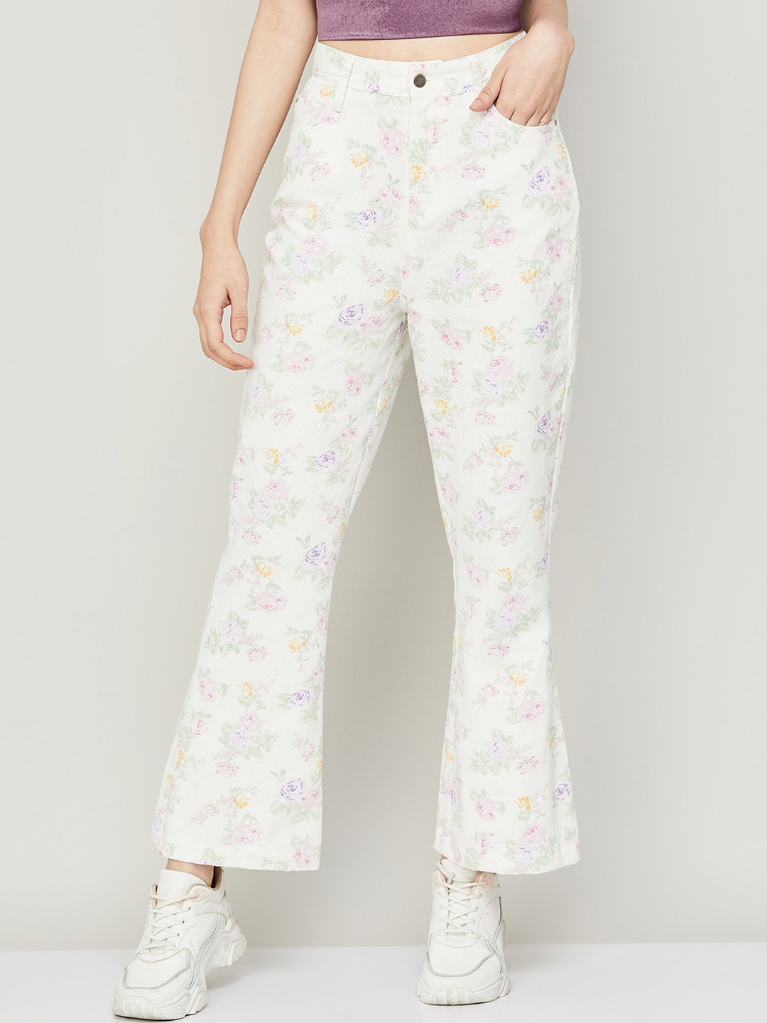 

Ginger by Lifestyle Women Mid-Rise Floral Printed Pure Cotton Trousers, Off white