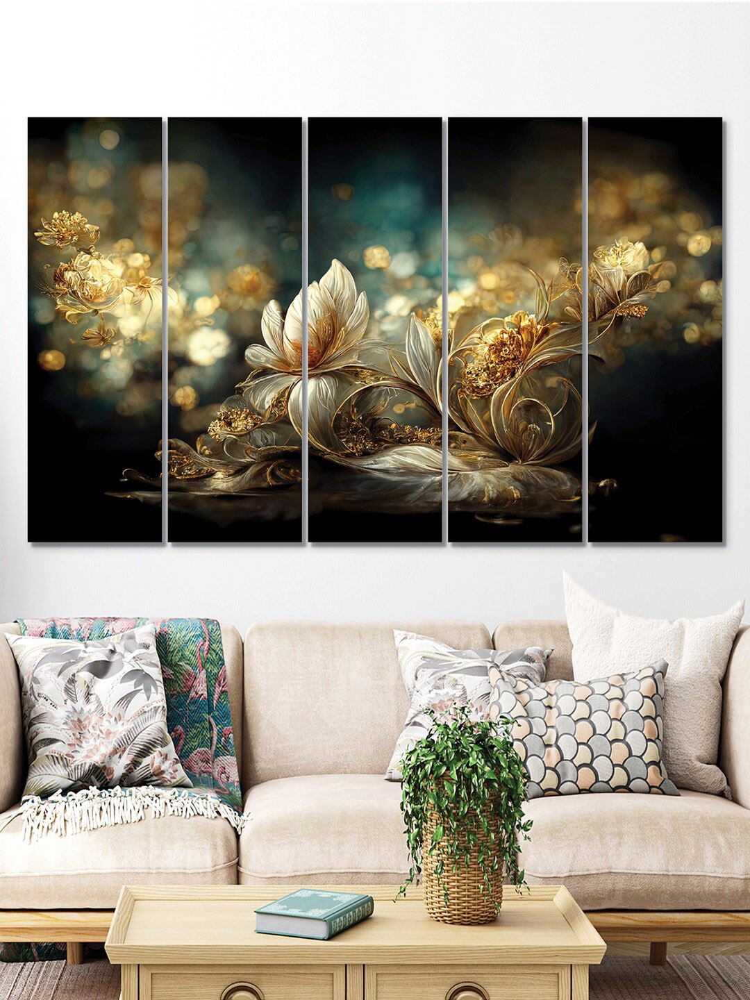 

RANDOM Gold Toned Black 5 Pieces Abstract MDF Vinyle Painting
