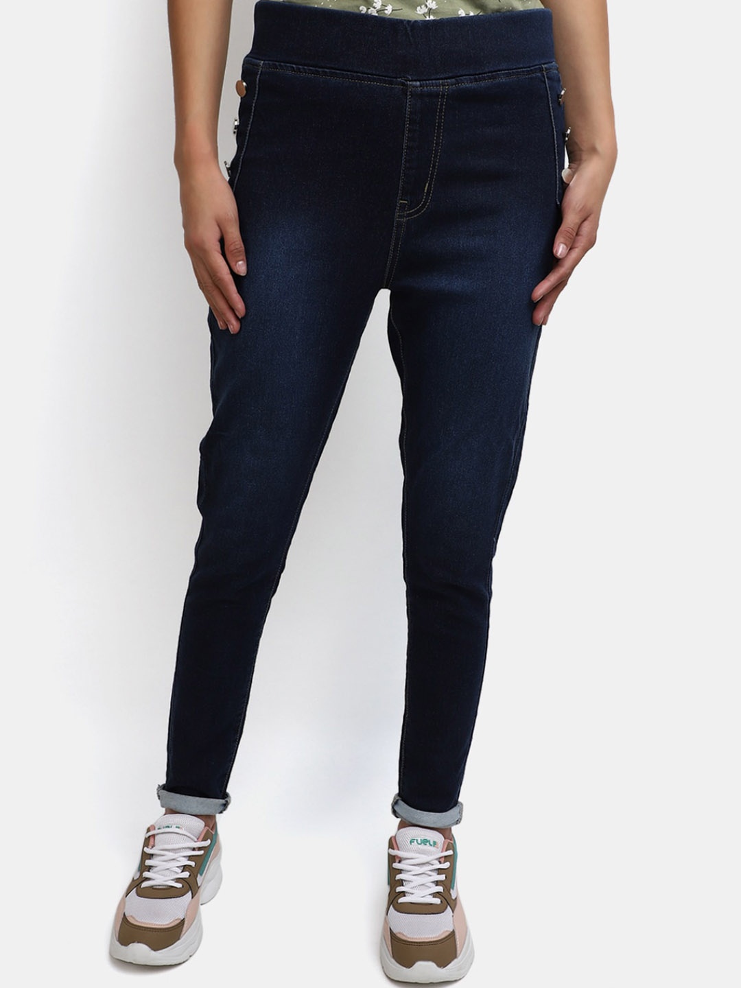 

V-Mart Women Light Fade Cotton Jeans, Blue