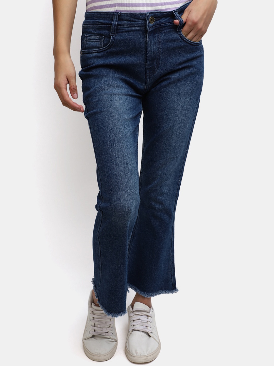 

V-Mart Women Mid-Rise Light Fade Cotton Jeans, Blue