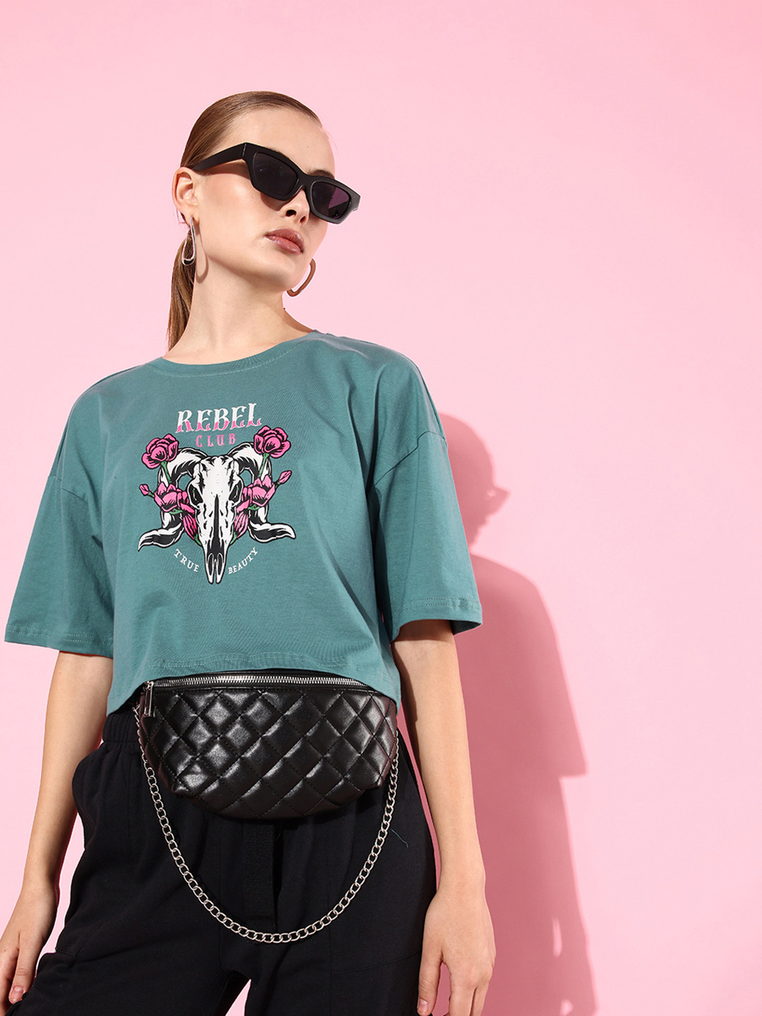 

DressBerry Graphic Printed Drop-Shoulder Sleeves Pure Cotton T-shirt, Green