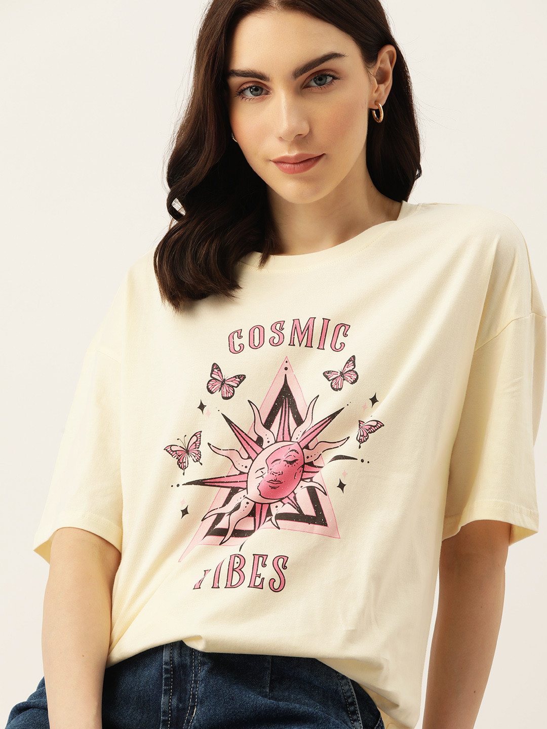 

DressBerry Eiffel Tower Printed Drop-Shoulder Sleeves Pure Cotton T-shirt, Cream