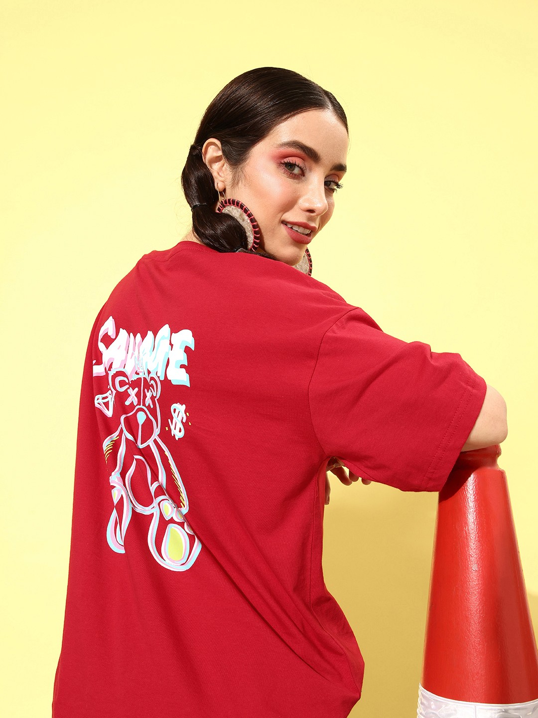 

DressBerry Graphic Printed Drop-Shoulder Sleeves Pure Cotton T-shirt, Red