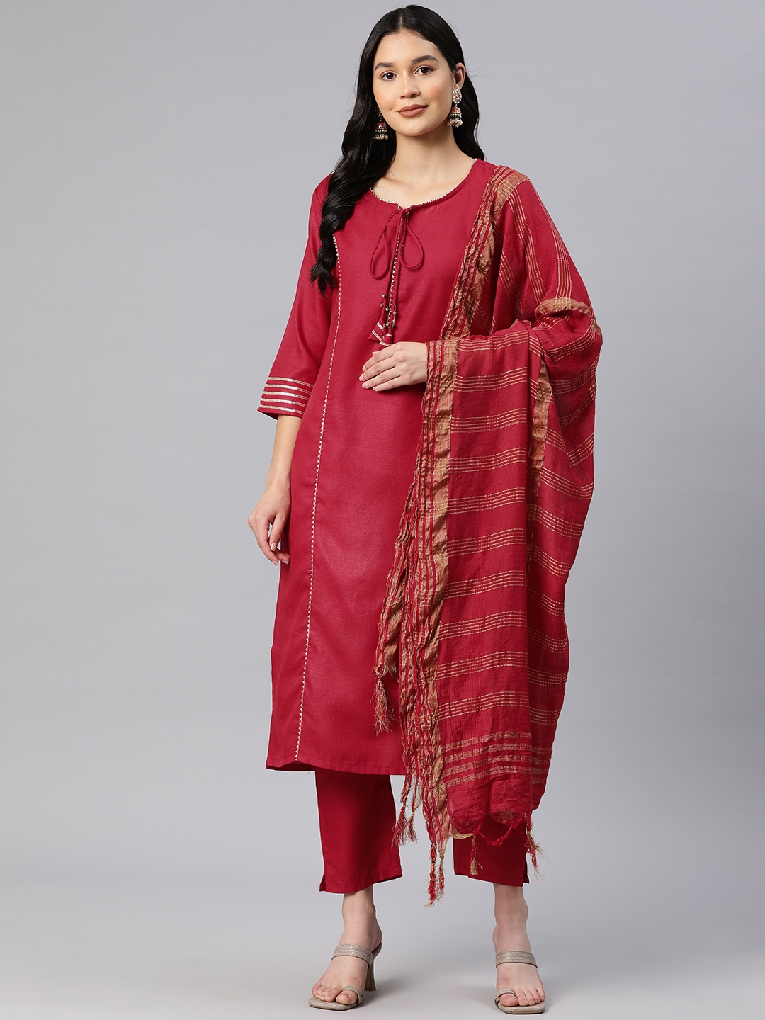 

RAJGRANTH Women Regular Gotta Patti Pure Cotton Kurta with Trousers & With Dupatta, Maroon
