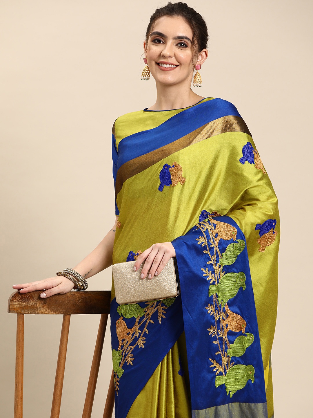 

RAJGRANTH Ethnic Motifs Embroidered Silk Cotton Banarasi Saree, Yellow