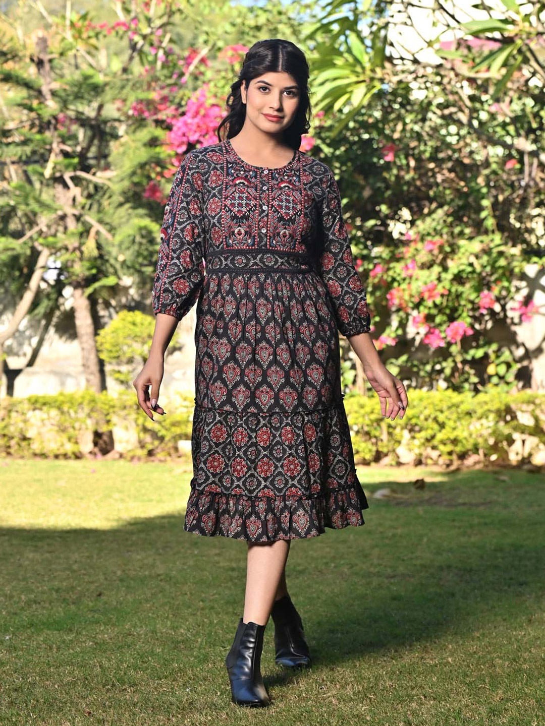 

Meena Bazaar Ethnic Printed Puff Sleeves Tired Cotton Fit & Flare Midi Dress, Black