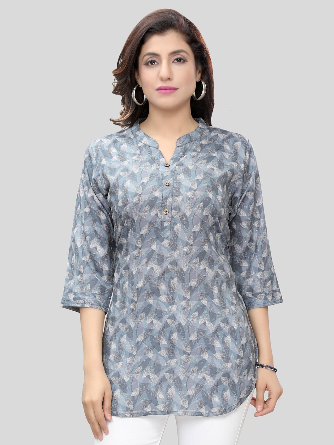 

Saree Swarg Floral Printed Mandarin Collar Kurti, Grey