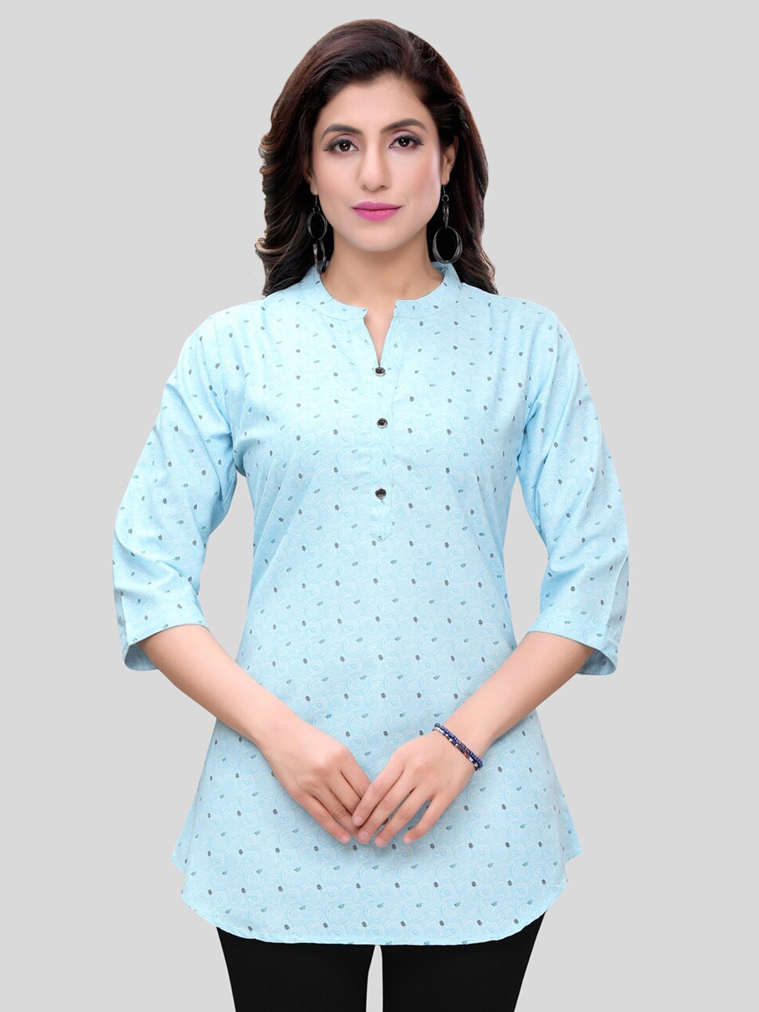 

Saree Swarg Geometric Printed Mandarin Collar Kurti, Blue