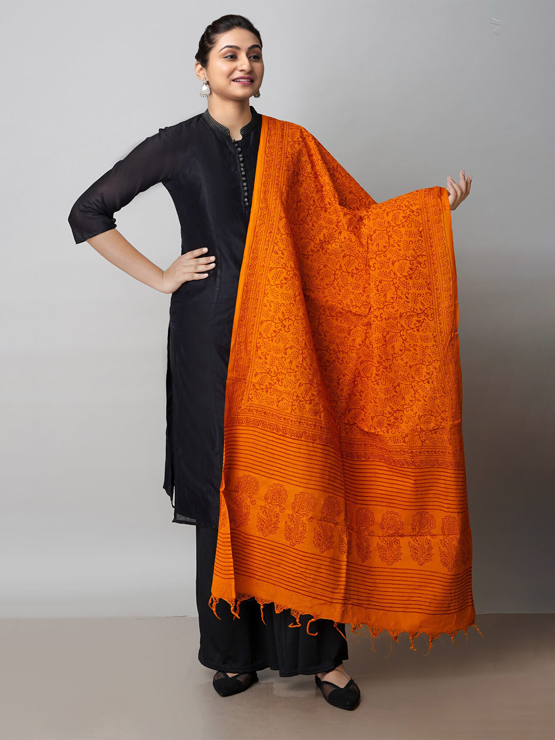 

Unnati Silks Ethnic Motifs Printed Cotton Dupatta, Orange