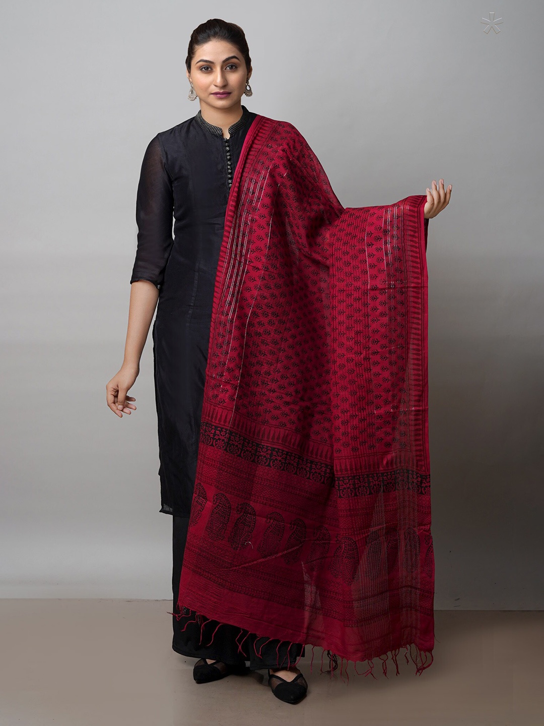 

Unnati Silks Ethnic Motifs Printed Cotton Dupatta, Red