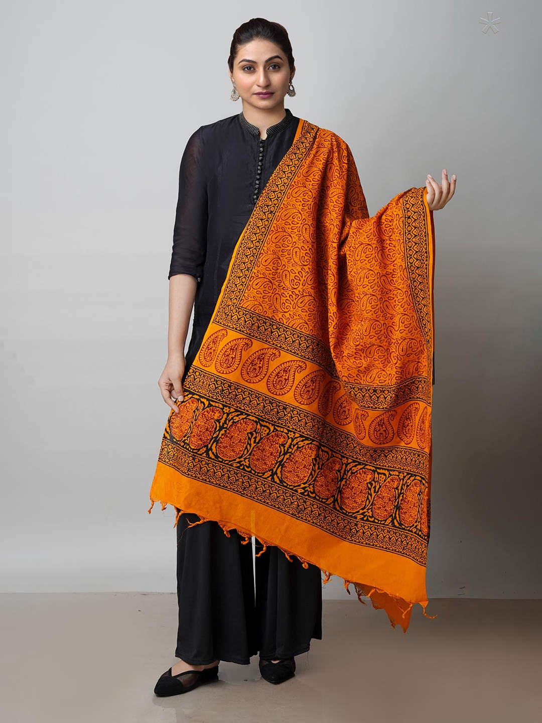 

Unnati Silks Ethnic Motifs Printed Cotton Dupatta, Orange