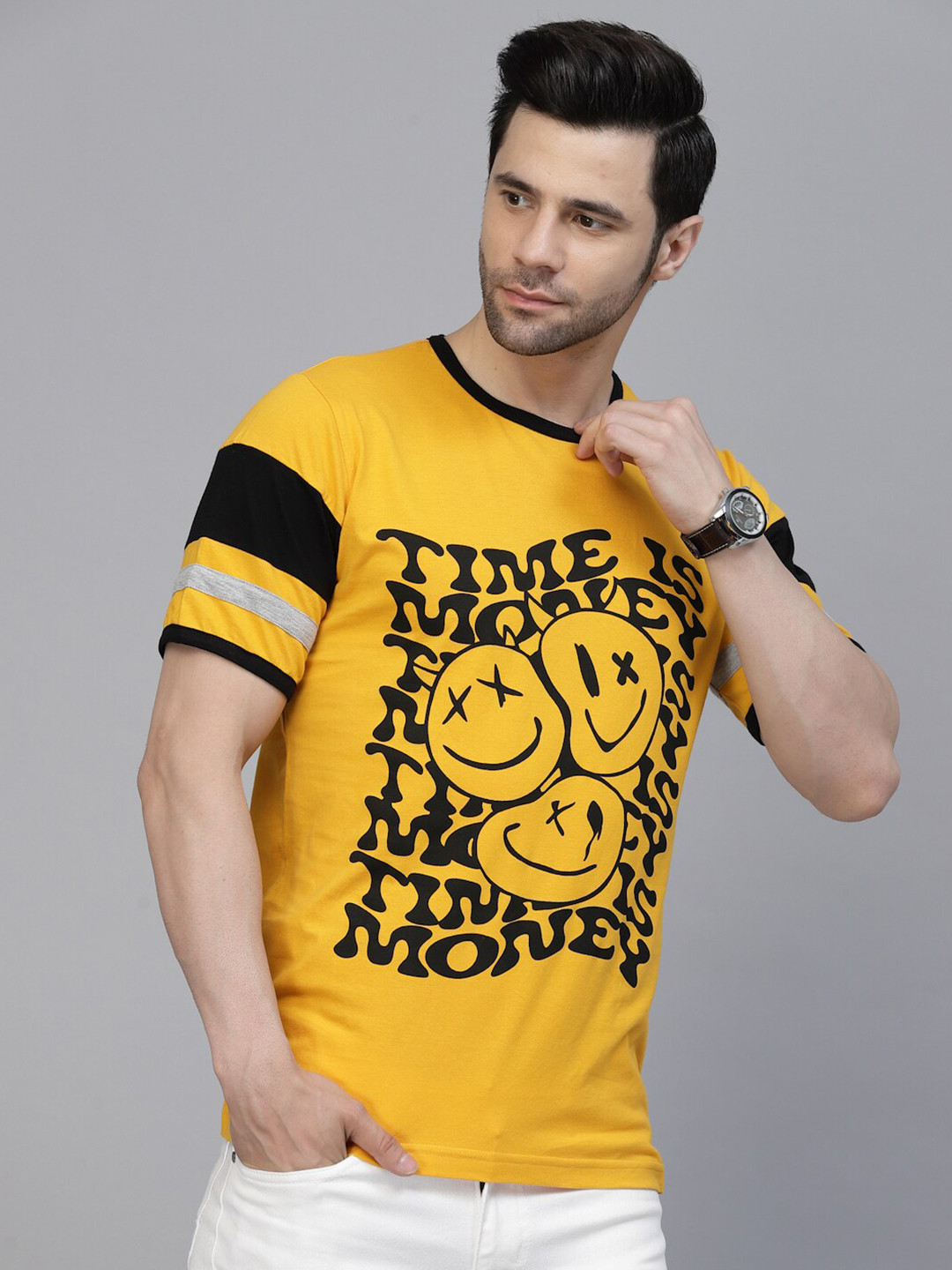 

Rigo Men Mustard Typographic Printed Sleeve Detail Cotton Slim Fit T-Shirt