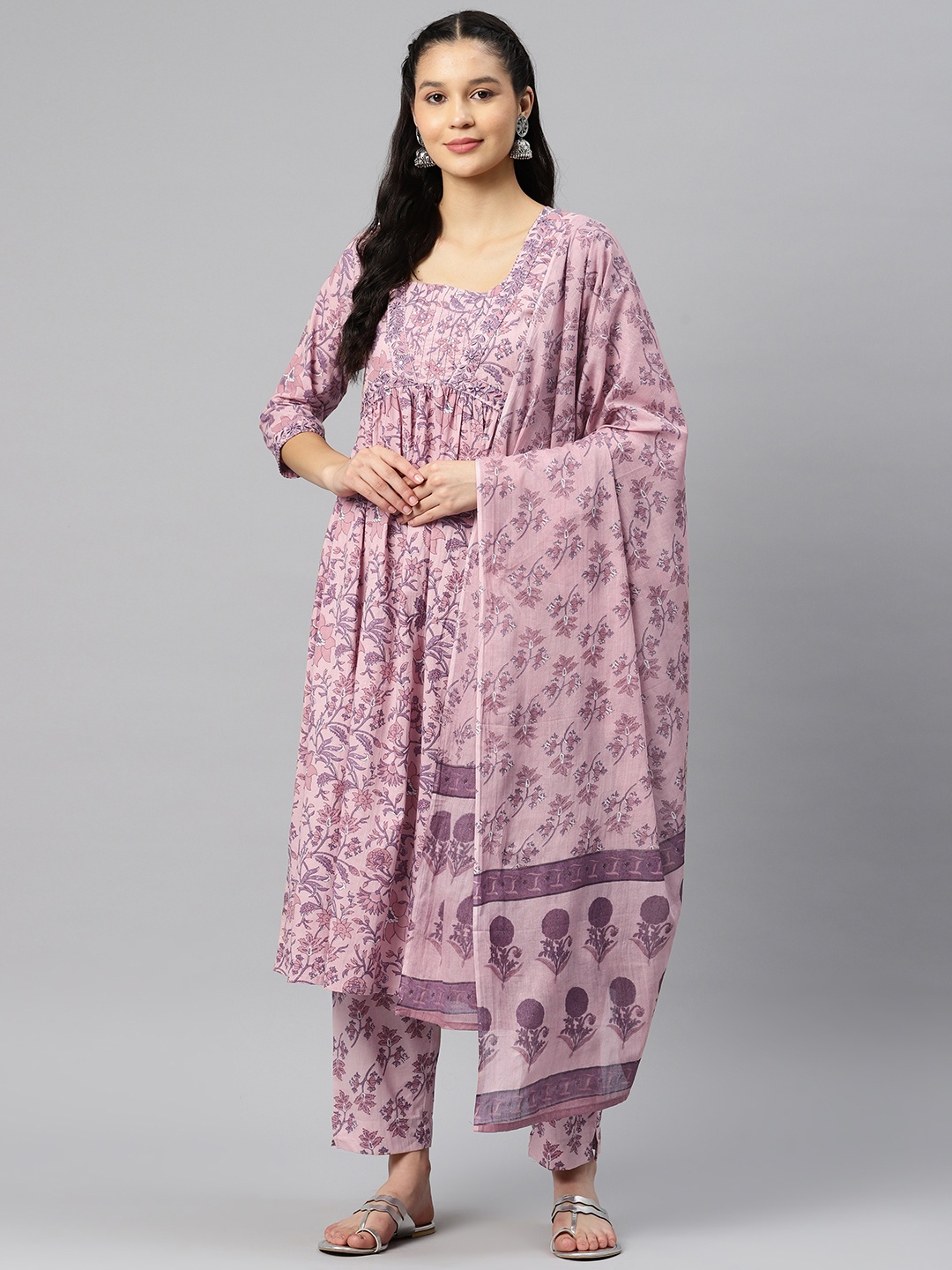 

Readiprint Fashions Women Floral Printed Pure Cotton Kurta with Palazzos & With Dupatta, Mauve
