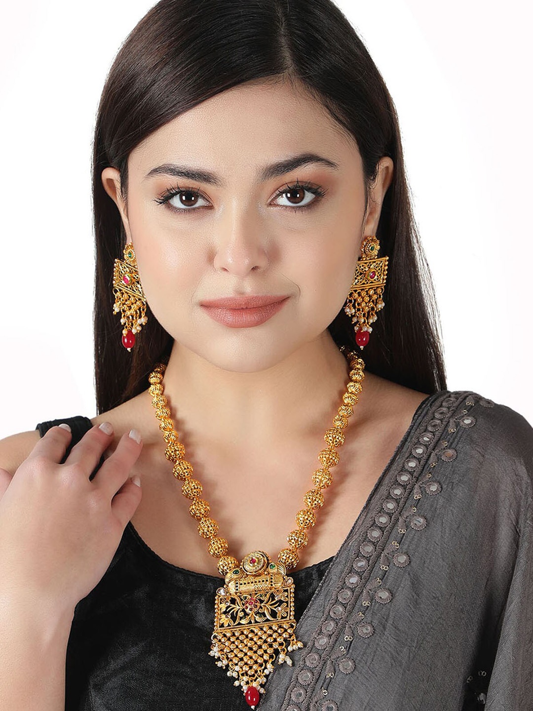 

AQUASTREET Gold-Plated Jewellery Set