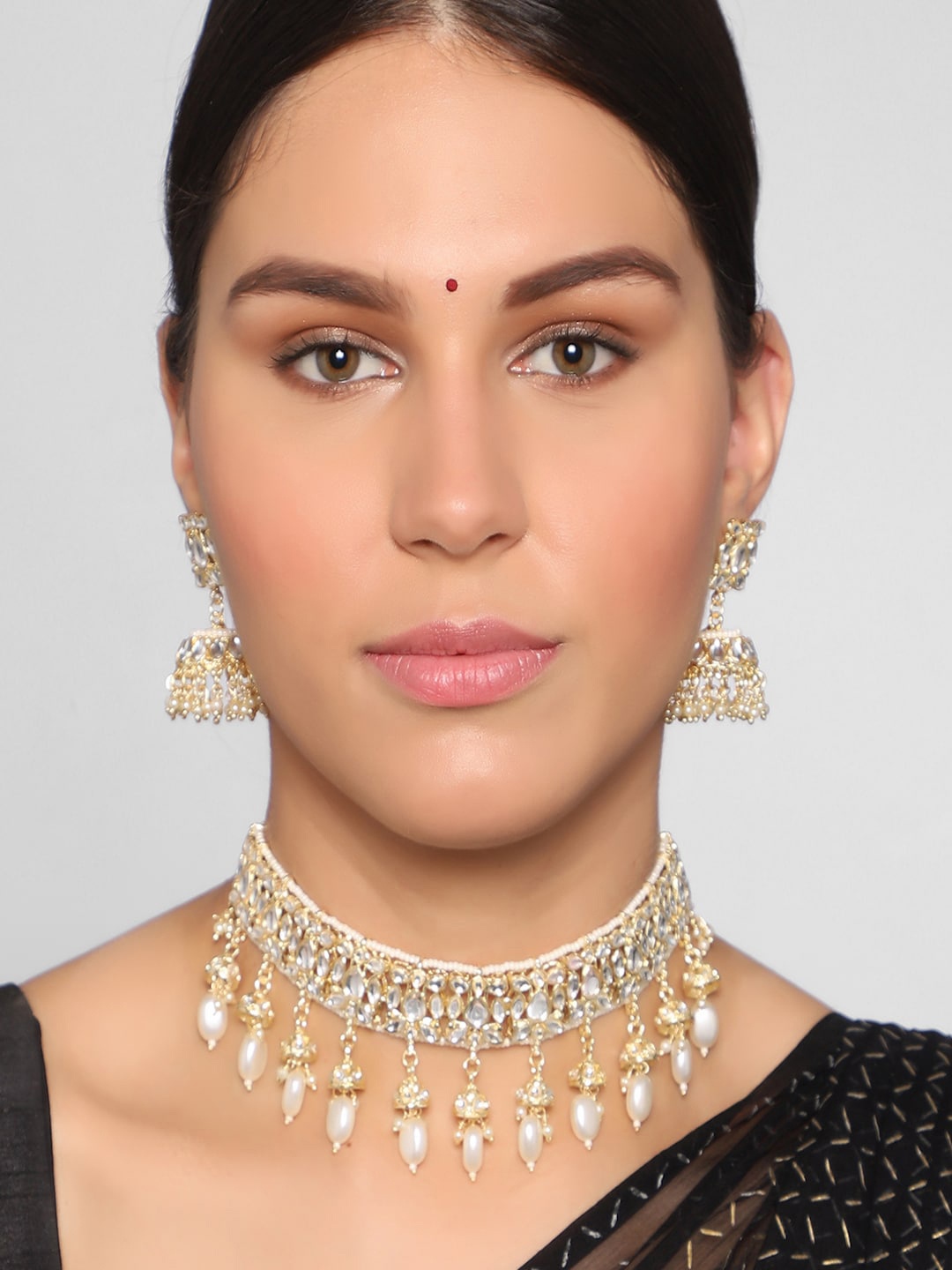 

AQUASTREET Women Gold-Plated Jewellery Set