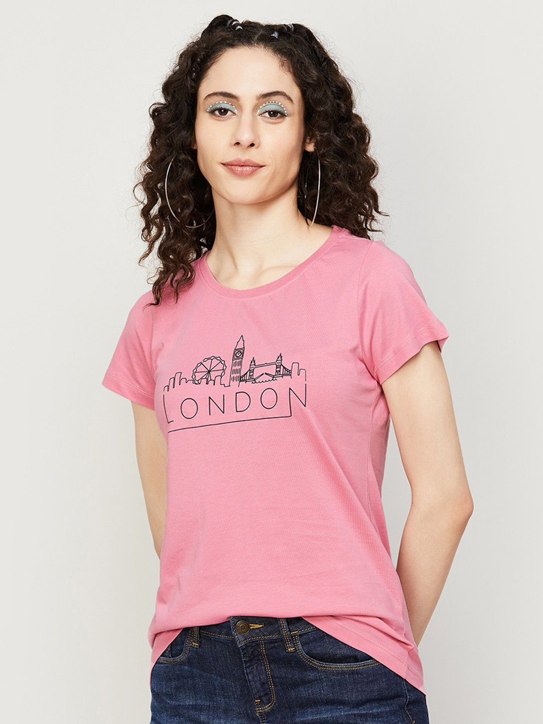 

Fame Forever by Lifestyle Typography Print Cotton T-shirt, Pink