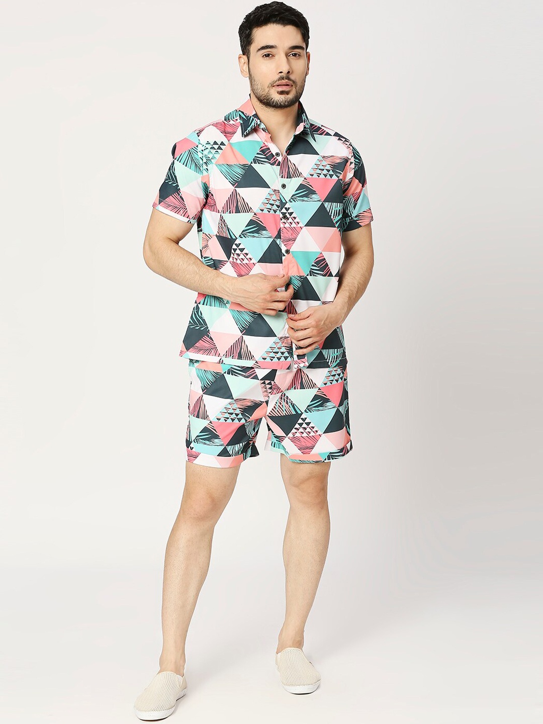 

Blamblack Geometric Printed Shirt And Shorts Co-Ords, White