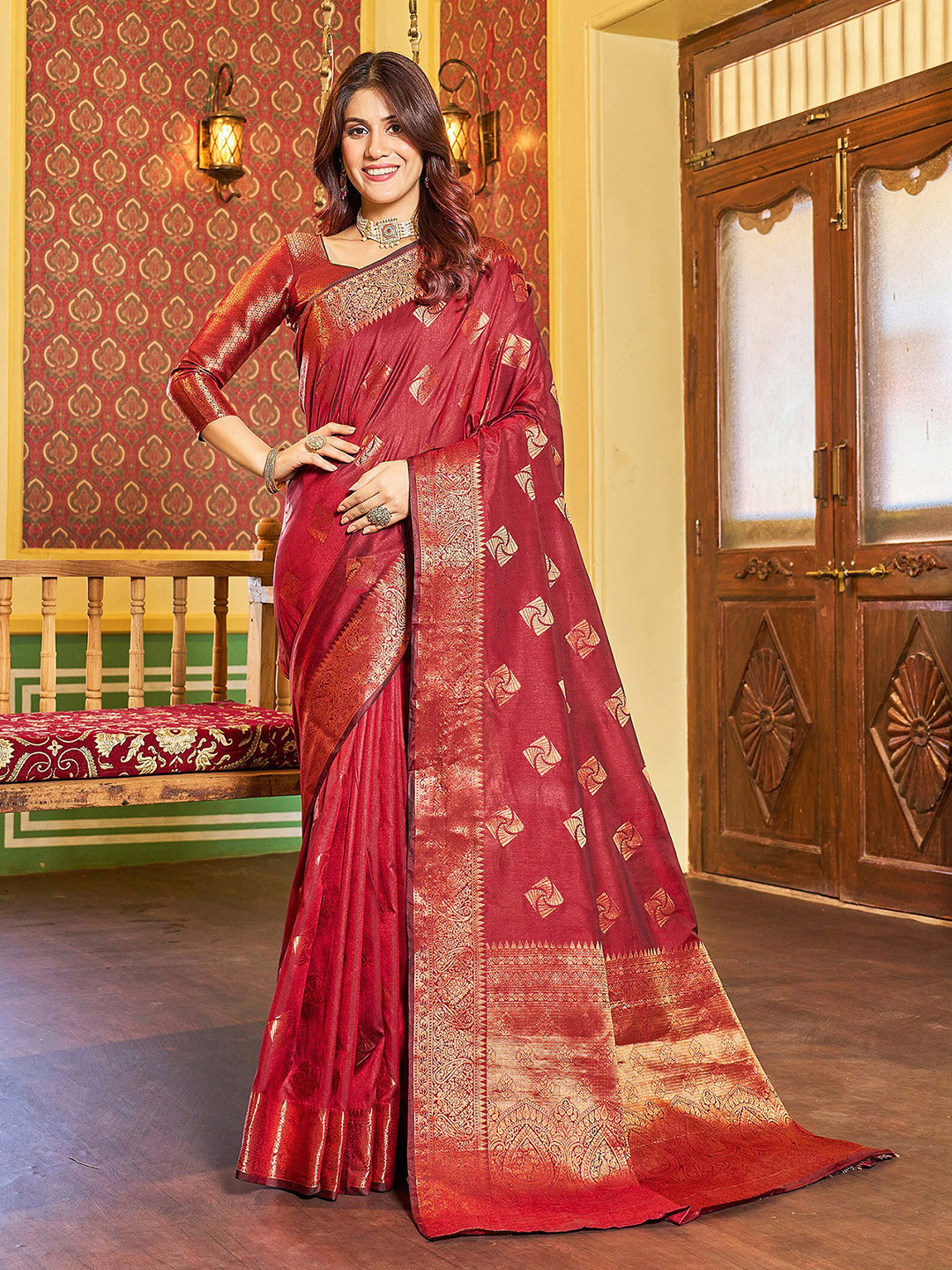 

elora Geometric Woven Design Banarasi Saree, Red