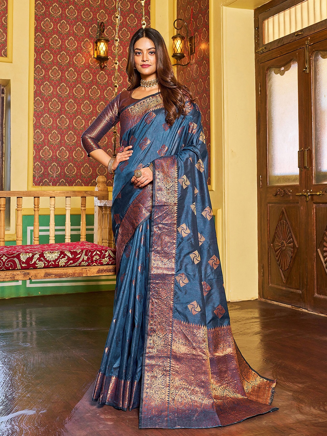 

elora Geometric Woven Design Banarasi Saree, Navy blue
