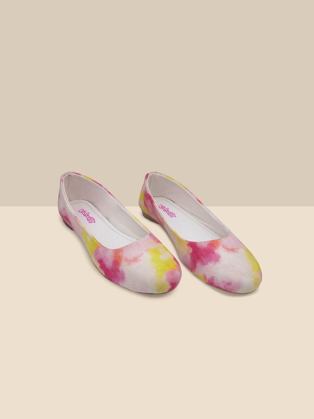 

Kids Ville Girls Printed Ballerinas, Pink