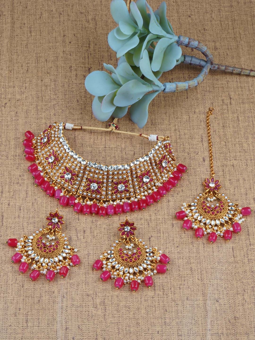 

Matushri Art Gold-Plated Kundan Studded & Beaded Jewellery Set