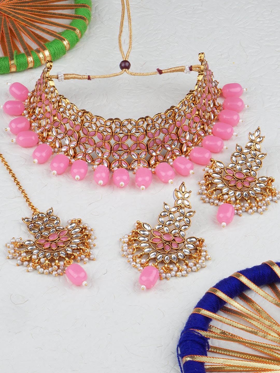 

Matushri Art Gold-Plated Kundan Studded & Beaded Jewellery Set