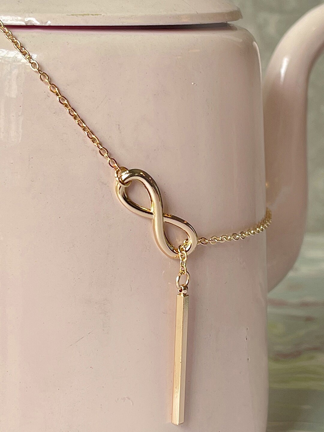 

Ayesha Gold-Plated Pendant