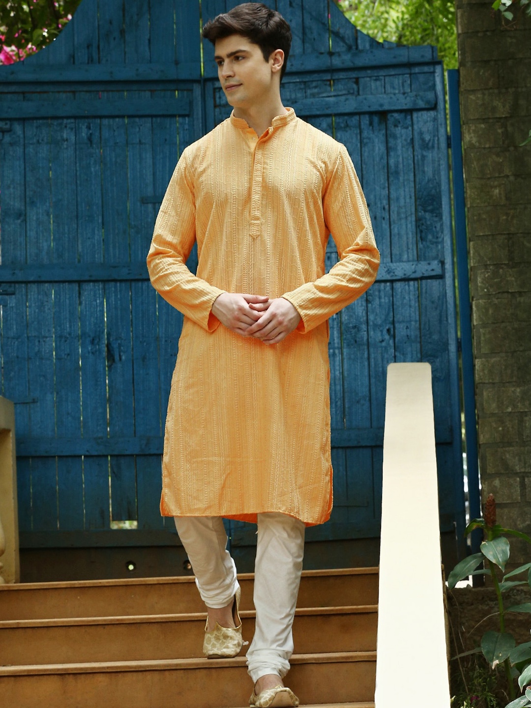 

Sanwara Geometric Chikankari Embroidered Pure Cotton Kurta With Churidar, Yellow