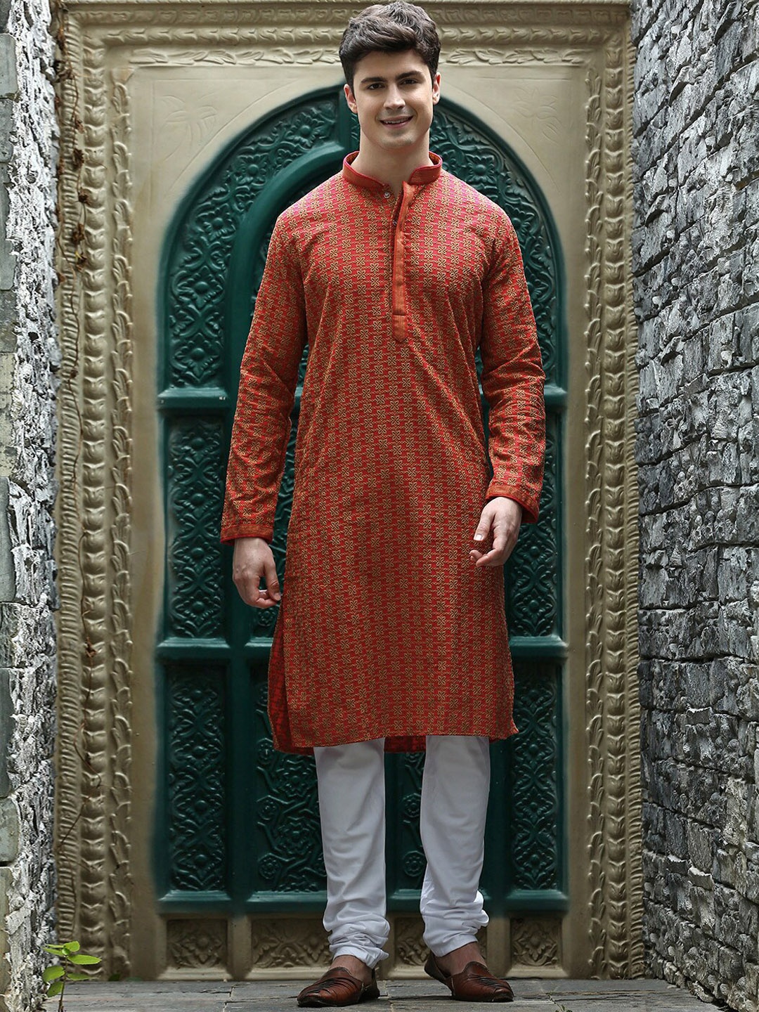 

Sanwara Floral Embroidered Pure Cotton Kurta with Churidar, Red
