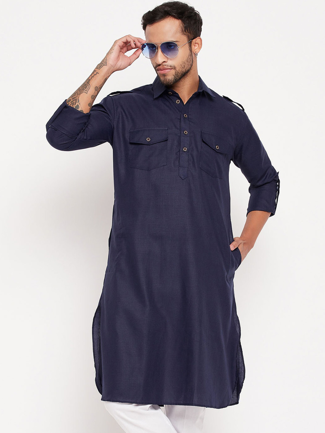 

VASTRAMAY Men Solid Regular Pathani Kurta, Blue