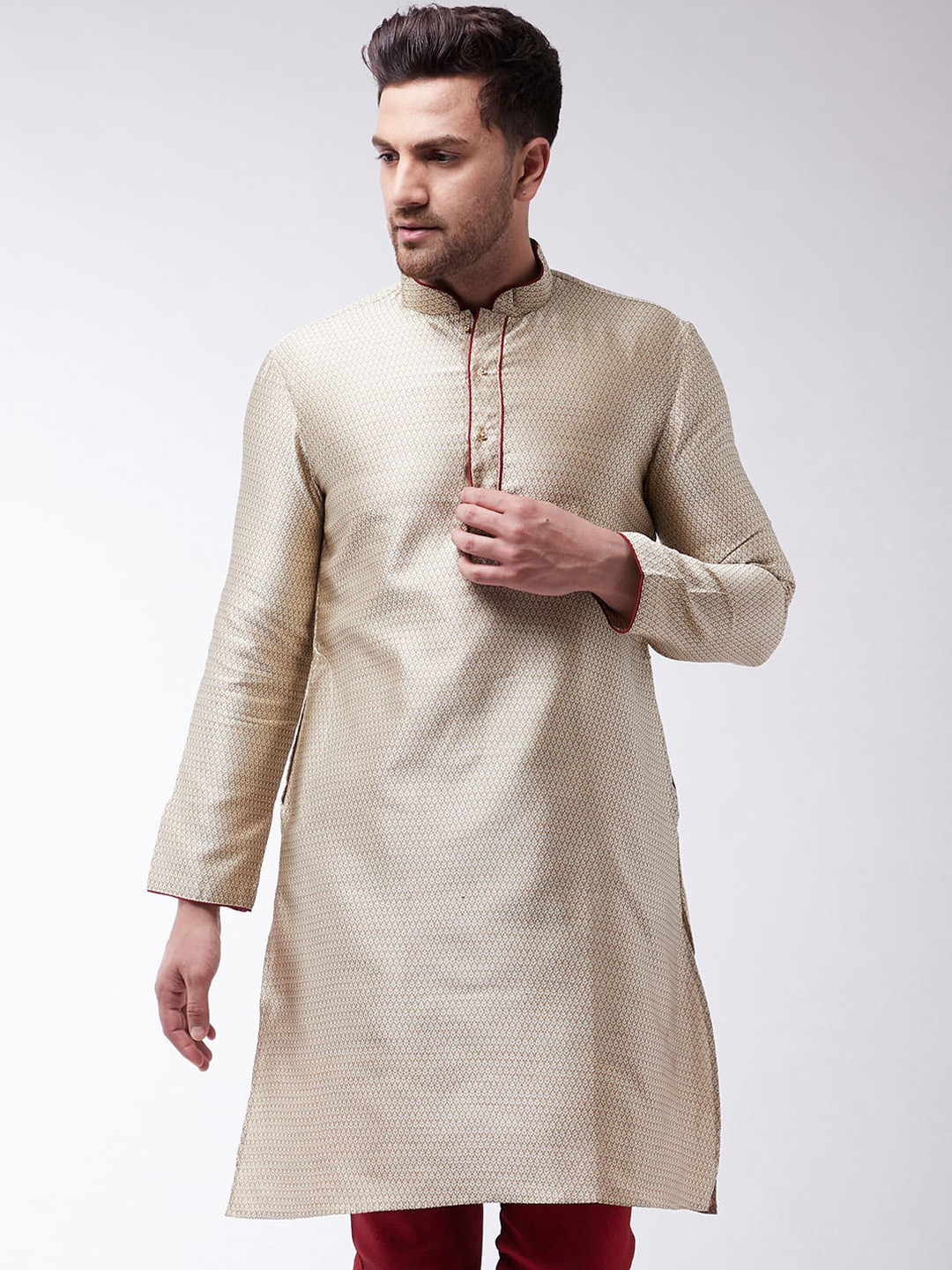 

VASTRAMAY Men Mandarin Collar Jacquard Silk Kurta, Beige