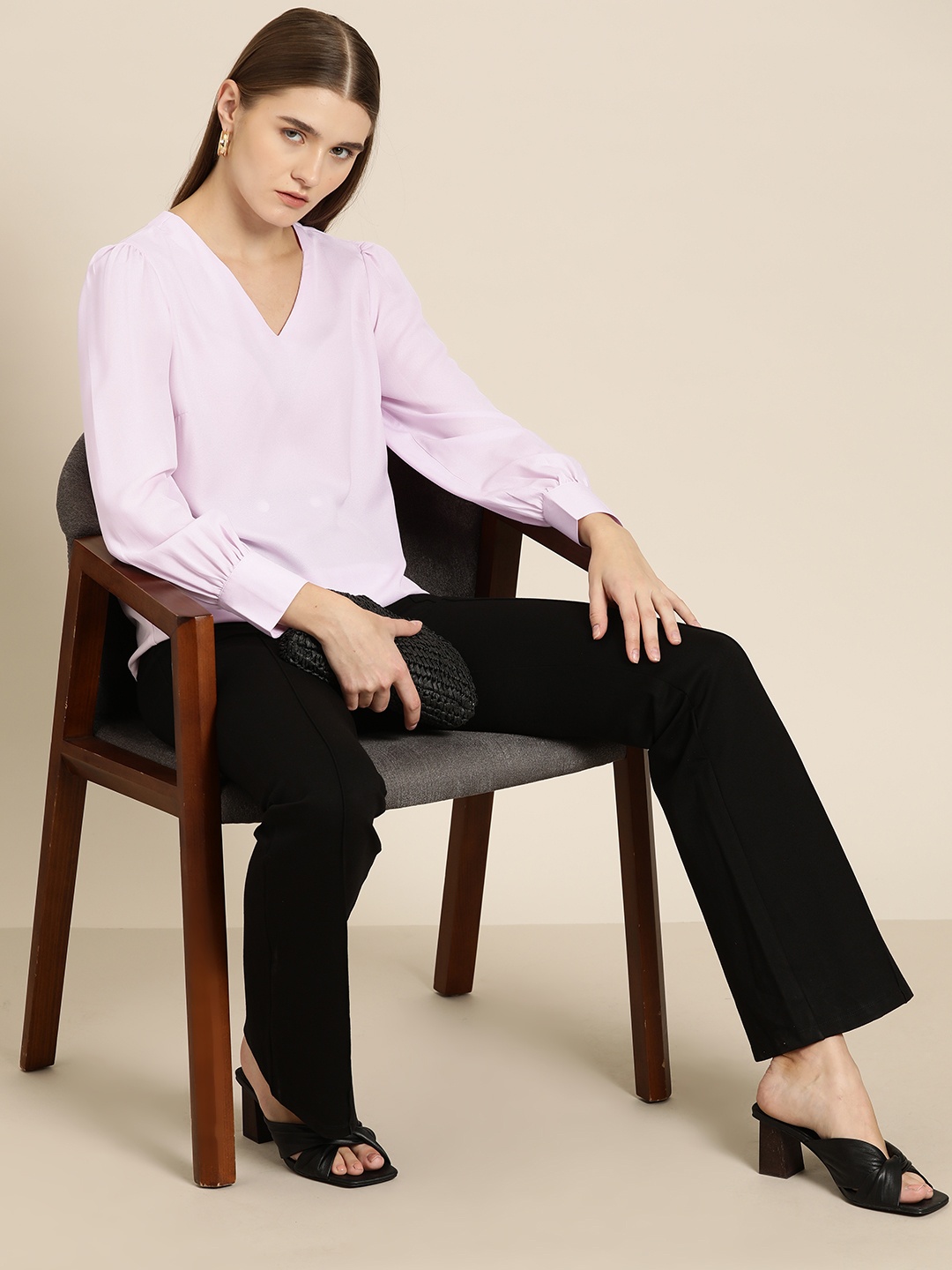 

her by invictus Puff-Sleeves Regular V-Neck Top, Lavender