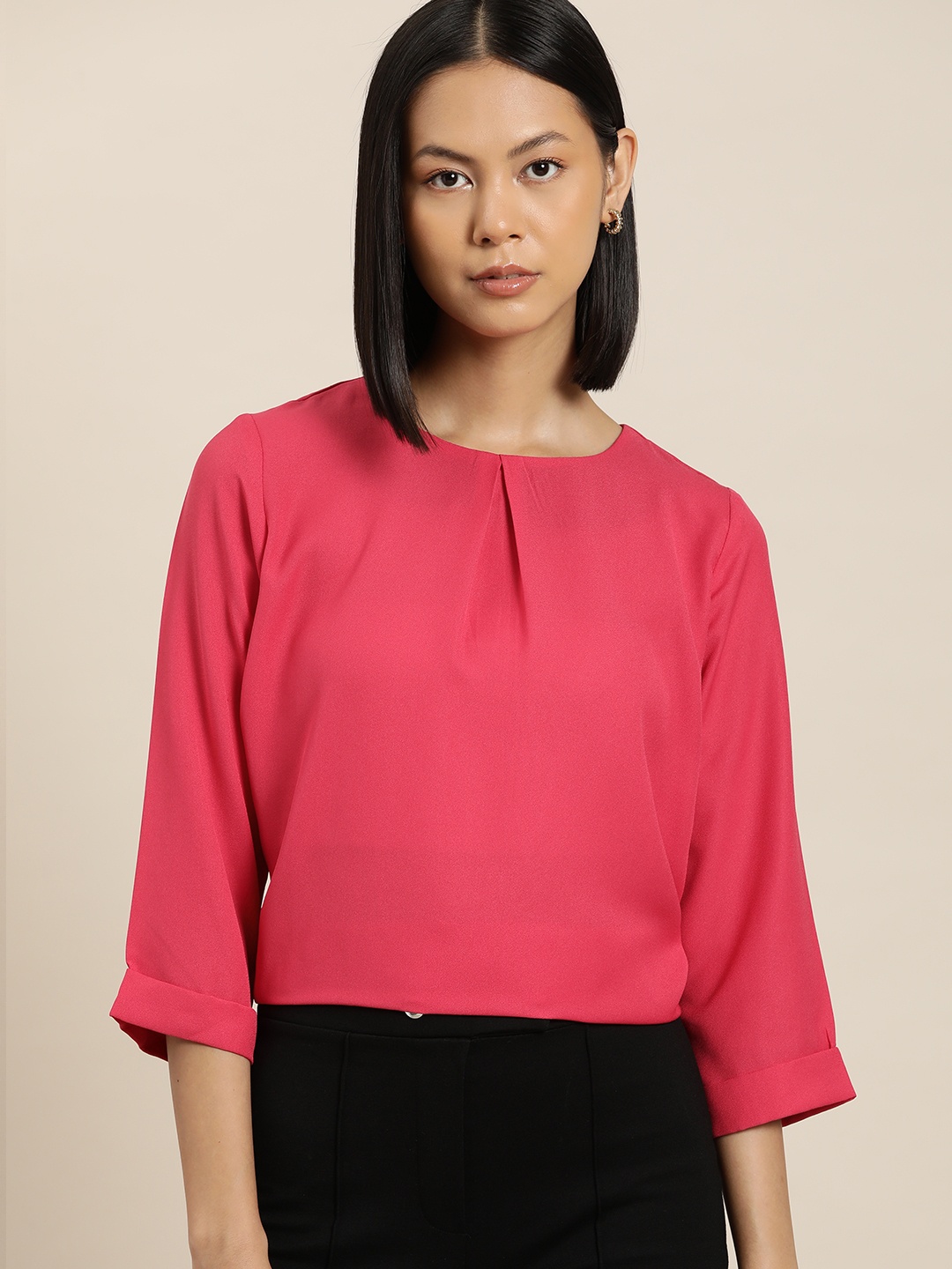

her by invictus Solid Top, Pink