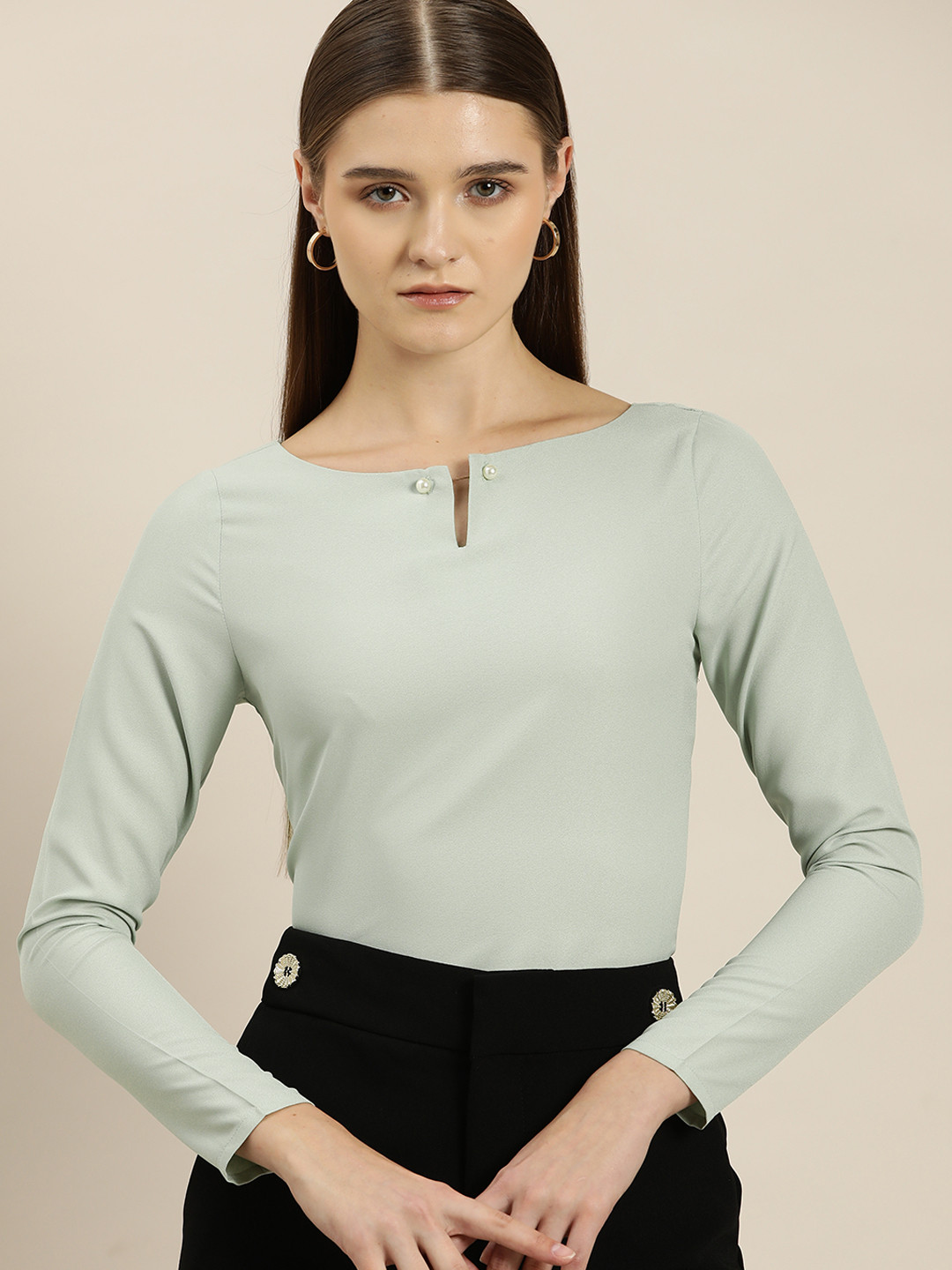 

her by invictus Pearl Broach Detail Keyhole Neck Regular Top, Green