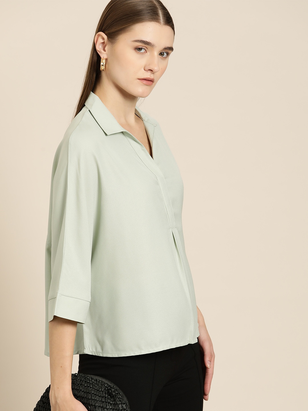 

her by invictus Shirt Collar Extended Sleeves Top, Green