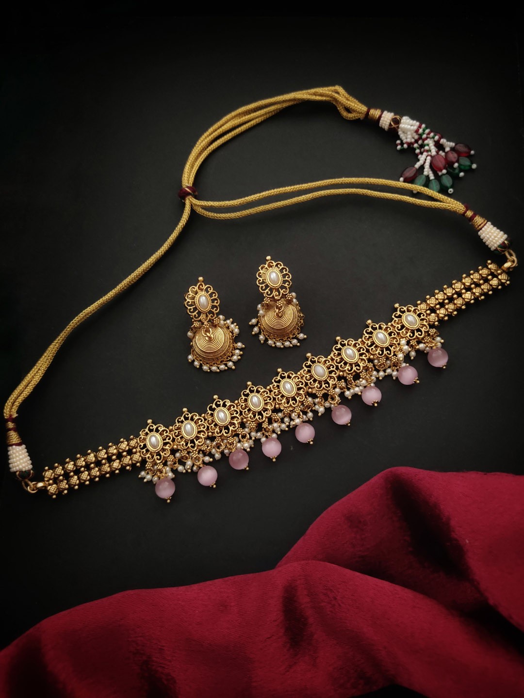 

Pihtara Jewels Gold-Plated Artificial Stone-Studded & Beaded Jewellery Set