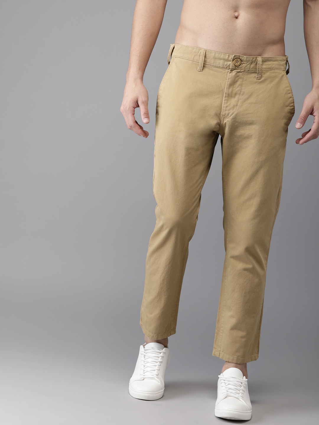 

HERE&NOW Men Khaki Slim Fit Solid Cropped Chinos