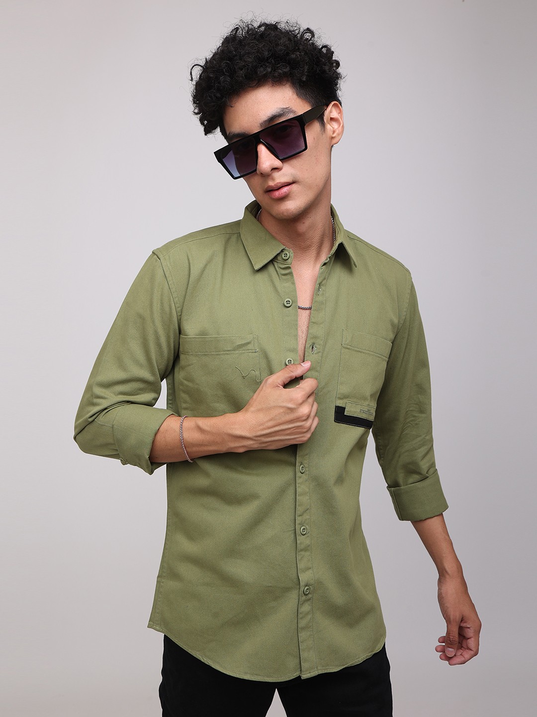 

Snitch Green Slim Fit Cotton Casual Shirt